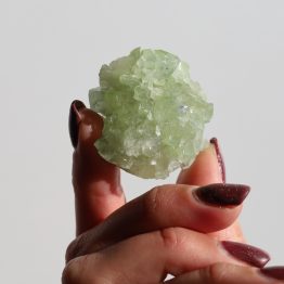 Apofylliet, sweet mint cluster
