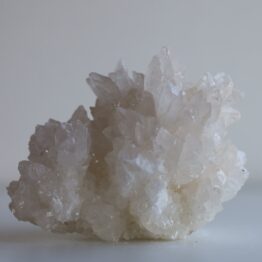 Aragoniet, fluffy sky cluster
