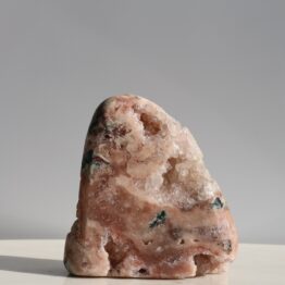 Roze amethist, druzy sculpture