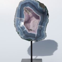 Agaat geode op standaard